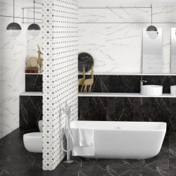 mur-salle-de-bain-en-marbre-noir-et-blanc-et-carrelage-decor-graphique-marbre-33x100-janus-blanco