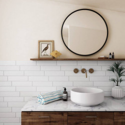 mur-salle-de-bain-retro-faience-murale-nuancee-moderne-blanc-mat-75x300-matelier-alpine-white-26485