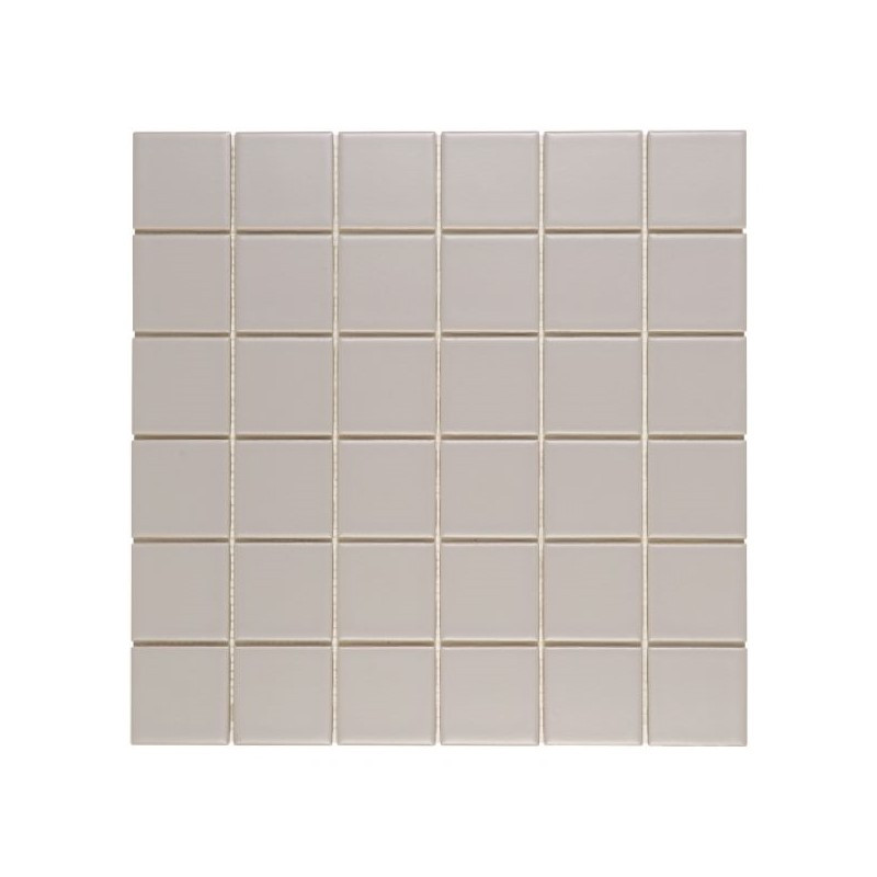 carrelage-mosaique--5x5-Quarzo-gris-mat-sur-trame-de-30x30-pour-sol-et-mur-salle-de-bains-piscine