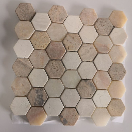 mosaique-hexagonale-5x5.5-cm-en-pierre-naturelle-couleur-blanc-beige-mix-assemblee-sur-trame-de-30x30