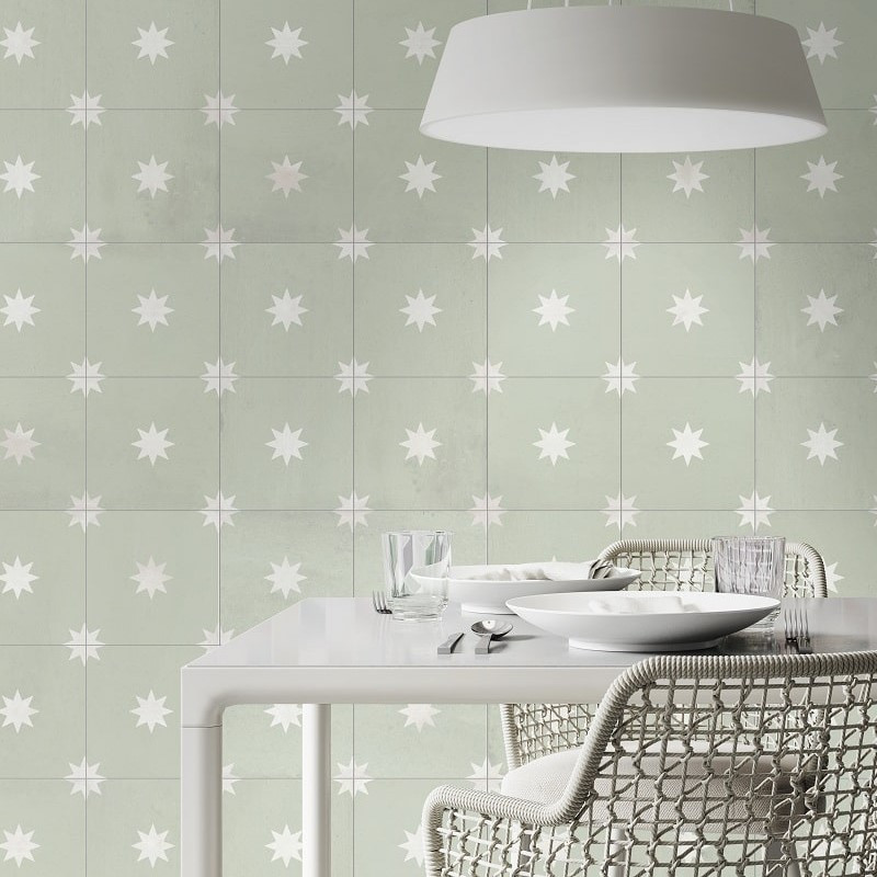 mur-cuisine-carrelage-44x44-gres-cerame-imitation-carreau-de-ciment-vert-clair-avec-motif-etoile-blanche-ref-Star-Sage